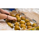Chinese authorities intercept 120 trays of fake Zespri product at fruit market